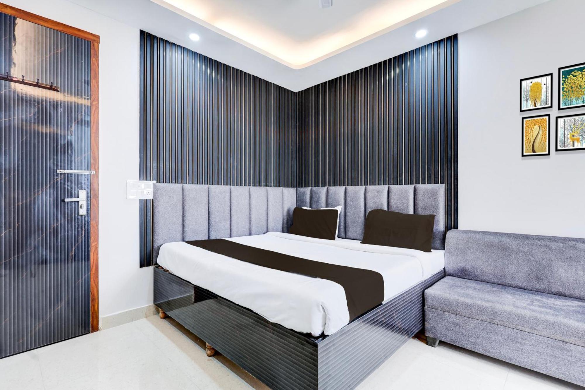 Hotel O Rm Homes Гургаон Экстерьер фото
