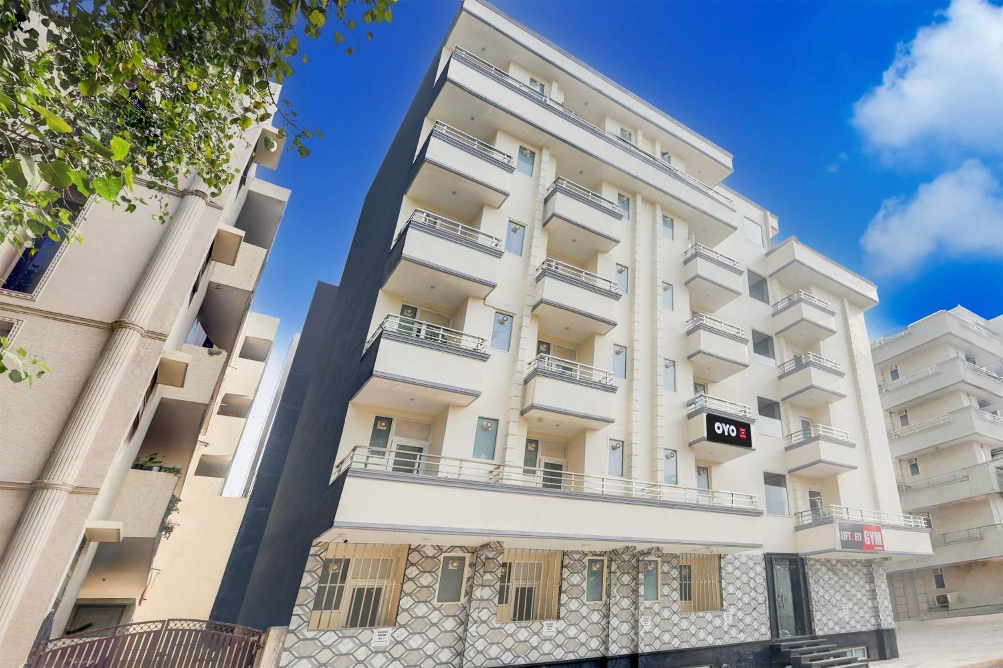 Hotel O Rm Homes Гургаон Экстерьер фото