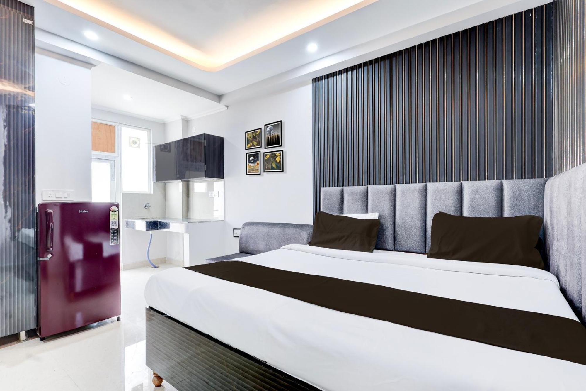 Hotel O Rm Homes Гургаон Экстерьер фото