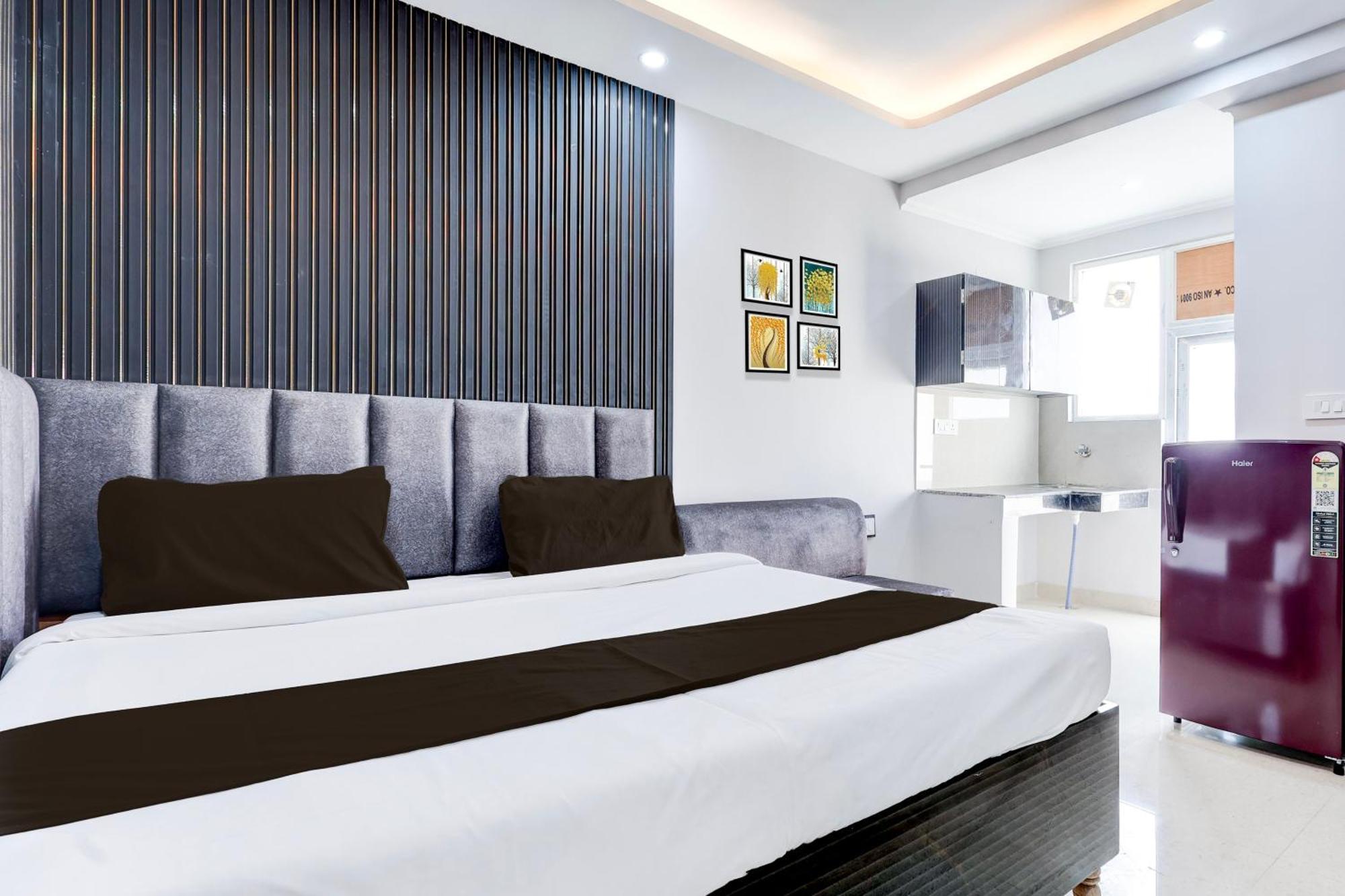 Hotel O Rm Homes Гургаон Экстерьер фото