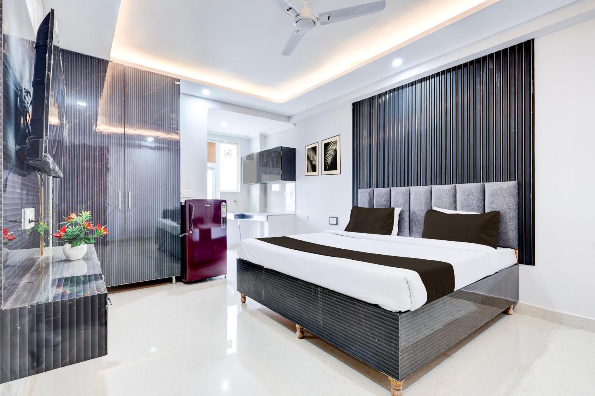 Hotel O Rm Homes Гургаон Экстерьер фото